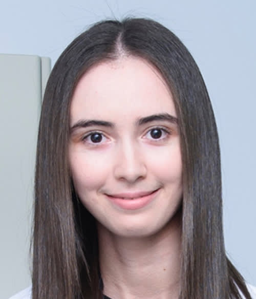 Faiza Hennous, Châteauguay Dentist